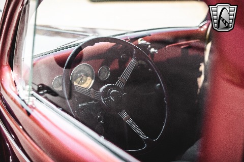 1935 Ford Tudor image 74