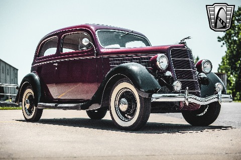 1935 Ford Tudor image 26