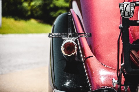 1935 Ford Tudor image 53