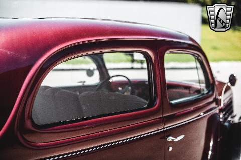 1935 Ford Tudor image 79