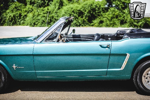 1965 Ford Mustang image 29