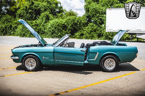 1965 Ford Mustang image 83