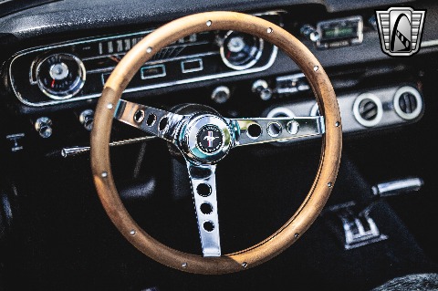 1965 Ford Mustang image 110