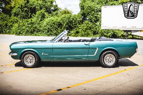 1965 Ford Mustang image 8