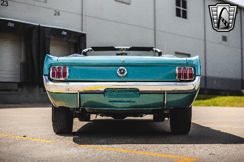 1965 Ford Mustang image 15