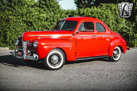 1941 Ford Super Deluxe image 3