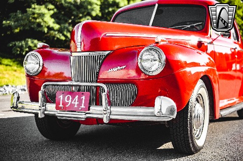 1941 Ford Super Deluxe image 35
