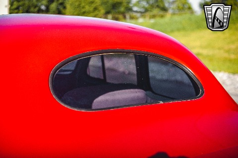 1941 Ford Super Deluxe image 64