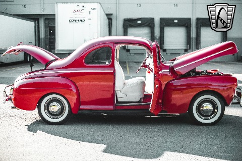 1941 Ford Super Deluxe image 73