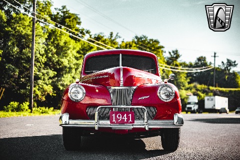 1941 Ford Super Deluxe image 27