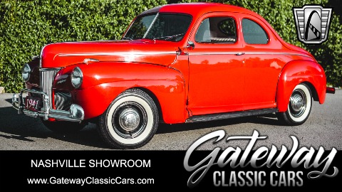 1941 Ford Super Deluxe image 1