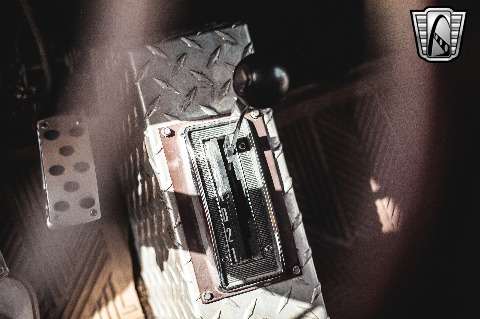 1933 Chrysler Coupe image 133