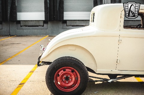 1933 Chrysler Coupe image 31