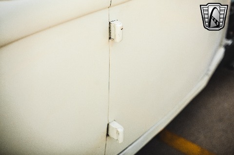 1933 Chrysler Coupe image 57