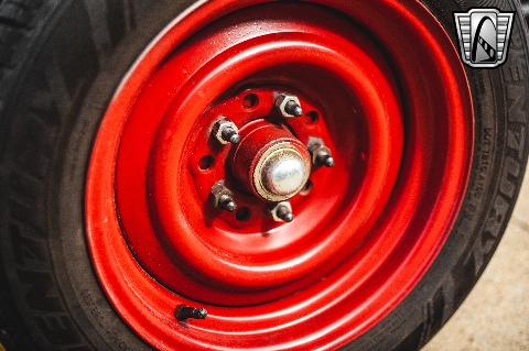 1933 Chrysler Coupe image 59