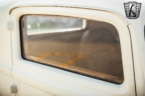 1933 Chrysler Coupe image 85