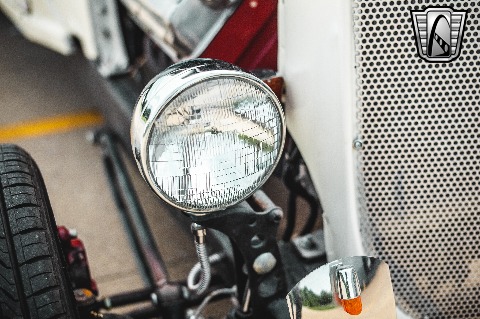 1933 Chrysler Coupe image 61