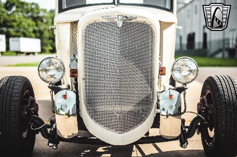 1933 Chrysler Coupe image 36