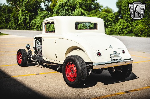 1933 Chrysler Coupe image 11