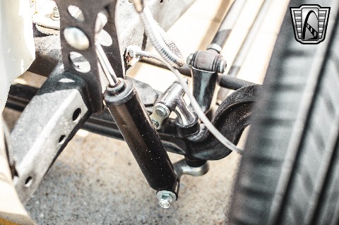 1933 Chrysler Coupe image 89