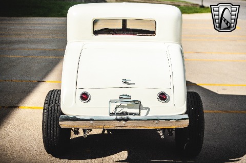 1933 Chrysler Coupe image 13