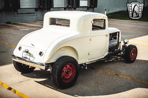 1933 Chrysler Coupe image 16