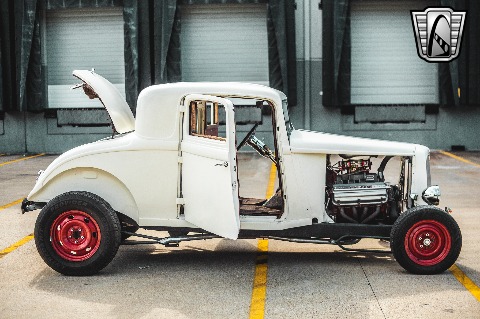 1933 Chrysler Coupe image 95