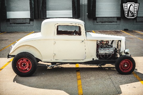 1933 Chrysler Coupe image 19