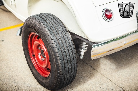 1933 Chrysler Coupe image 47