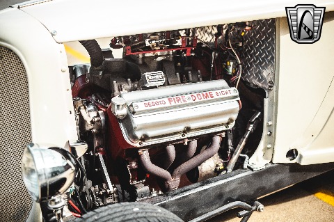 1933 Chrysler Coupe image 99