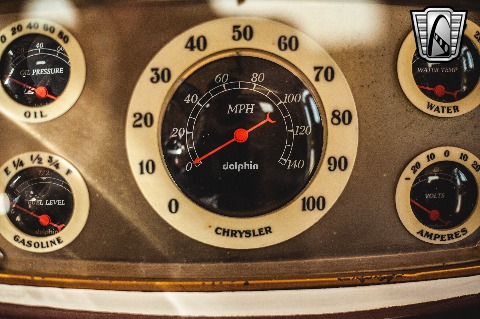 1933 Chrysler Coupe image 126