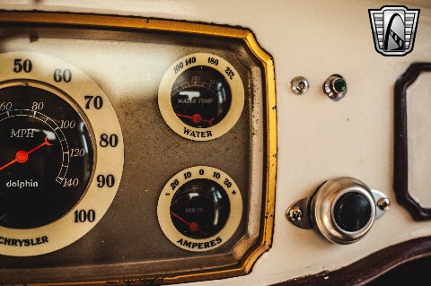 1933 Chrysler Coupe image 127