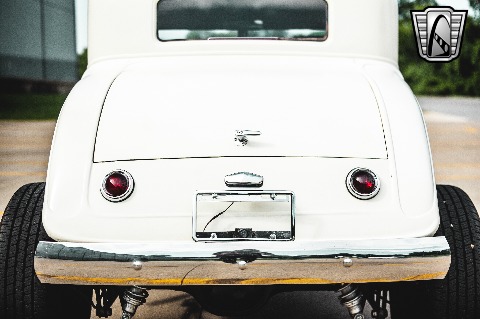 1933 Chrysler Coupe image 50