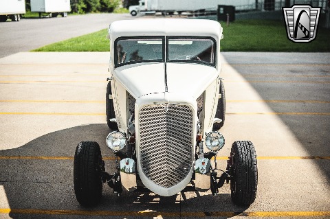 1933 Chrysler Coupe image 25