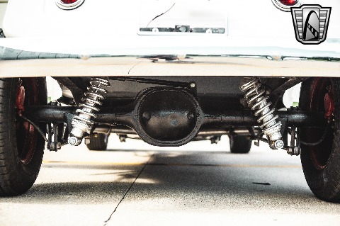 1933 Chrysler Coupe image 51