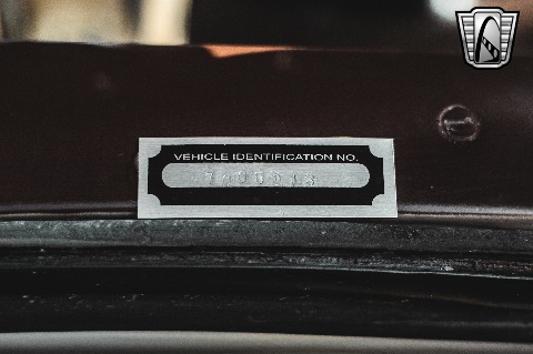 1933 Chrysler Coupe image 131