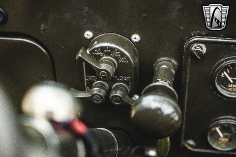 1970 Kaiser Jeep image 111