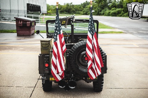 1970 Kaiser Jeep image 13