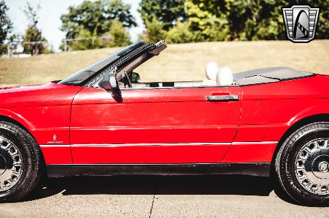 1993 Cadillac Allante image 29