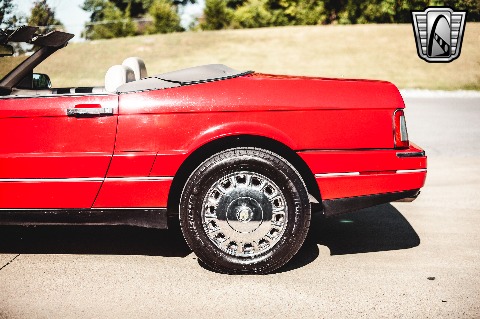 1993 Cadillac Allante image 30