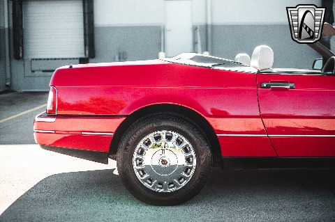 1993 Cadillac Allante image 36