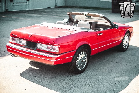 1993 Cadillac Allante image 16