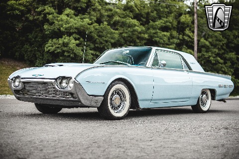 1962 Ford Thunderbird image 6