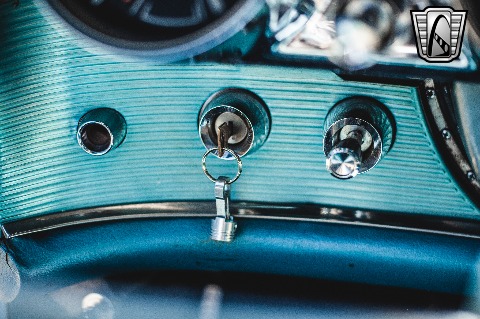 1962 Ford Thunderbird image 114