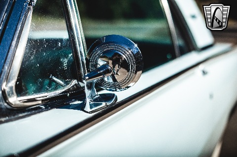 1962 Ford Thunderbird image 48