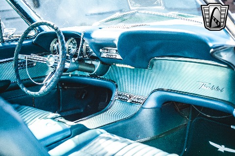 1962 Ford Thunderbird image 127