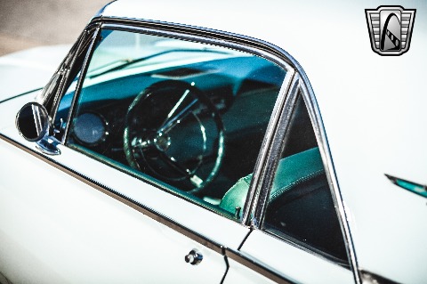 1962 Ford Thunderbird image 77