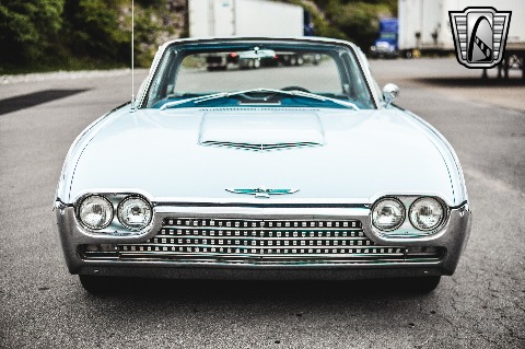 1962 Ford Thunderbird image 26