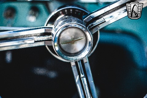 1962 Ford Thunderbird image 105