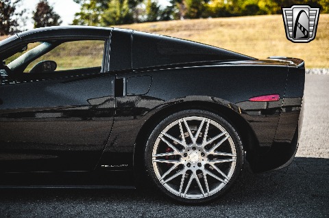 2006 Chevrolet Corvette image 24